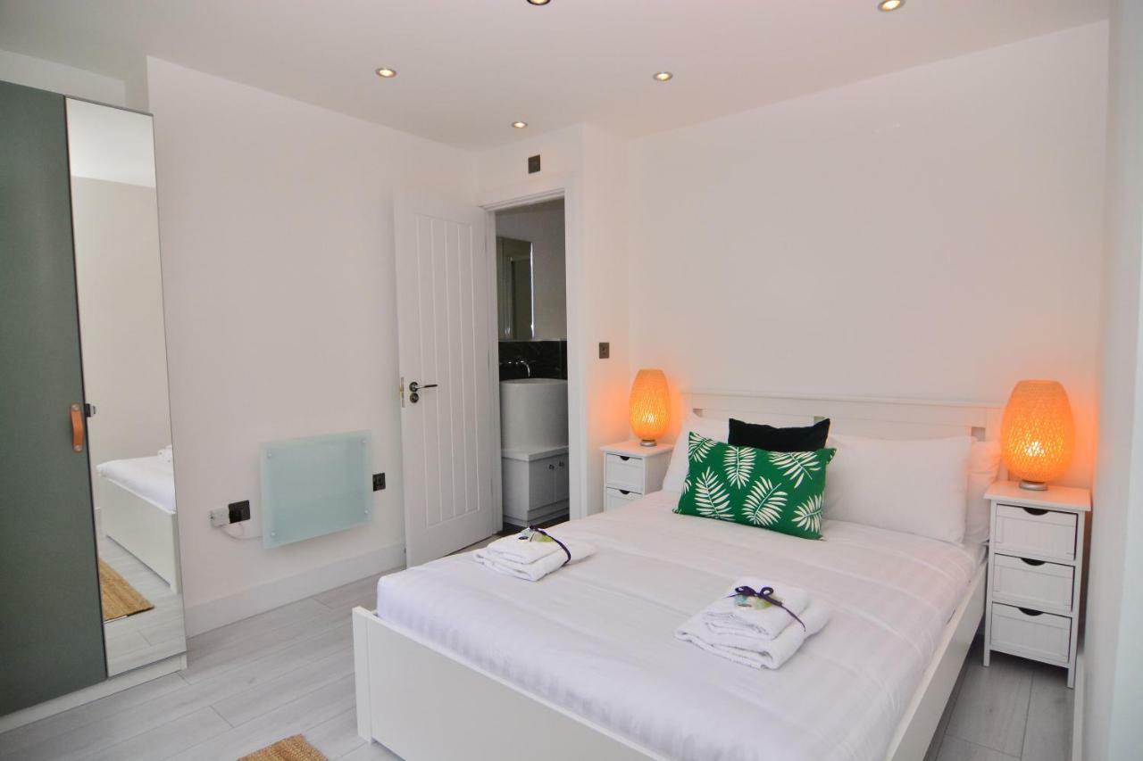 Apartment Wharf - Macarena Apartments London Luaran gambar