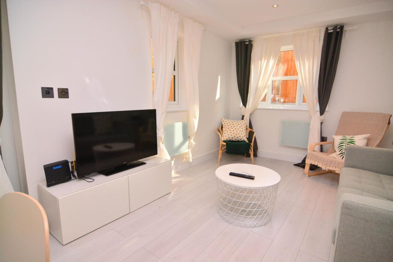 Apartment Wharf - Macarena Apartments London Luaran gambar
